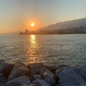 Meet your Posher, Jeniffer